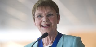 Tributes to former mayor 