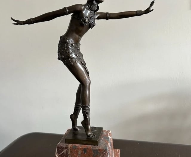 Amazing selection of dealers for Antique Fair