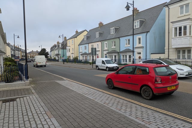 Campaigners launch petition calling for pedestrian crossings 