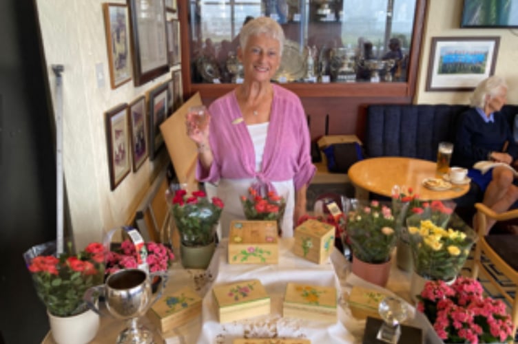 Sandra Lloyd.