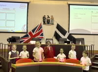 Primary schoolchildren demand action on recycling fees