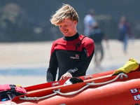 RNLI lifeguards rescue 10 swimmers caught in a rip current