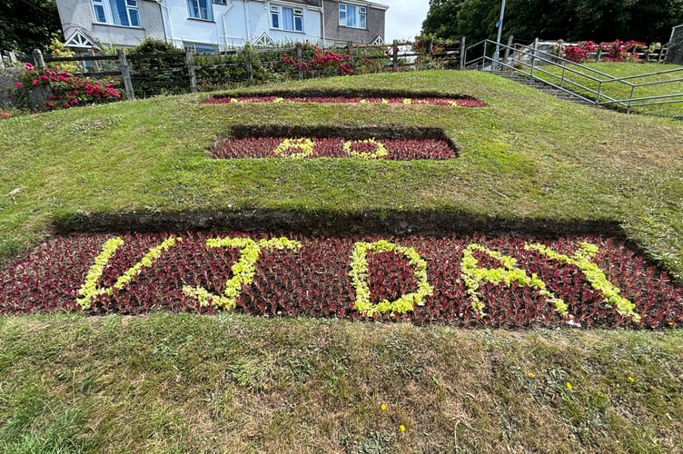 VJ Day floral display at Truro's Trafalgar Roundabout 