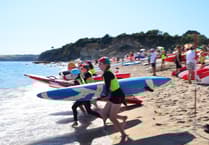 Young surf life savers take the plunge to take part in prestigious competition
