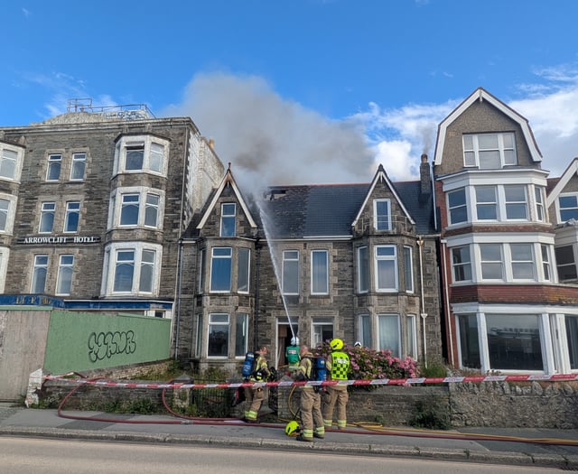 Firefighters battle blaze at derelict property at Narrowcliff