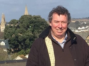 Councillor reprimanded for calling colleague homophobic and a bully