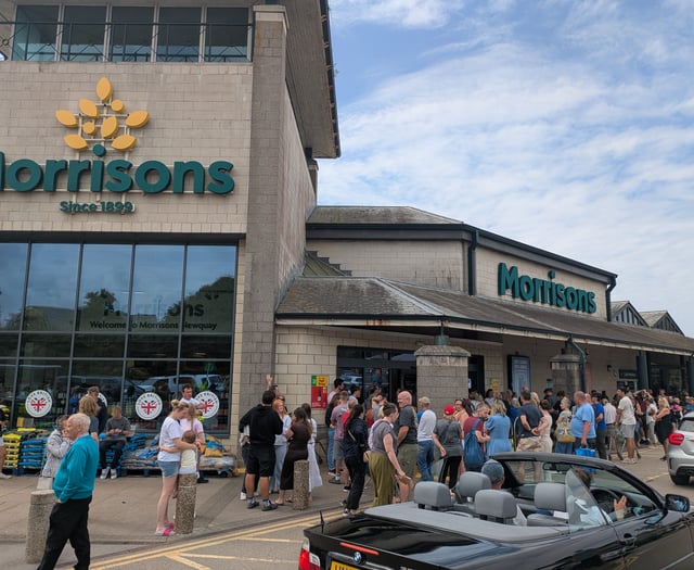 Shoppers evacuated from supermarket after fire alarm sounds