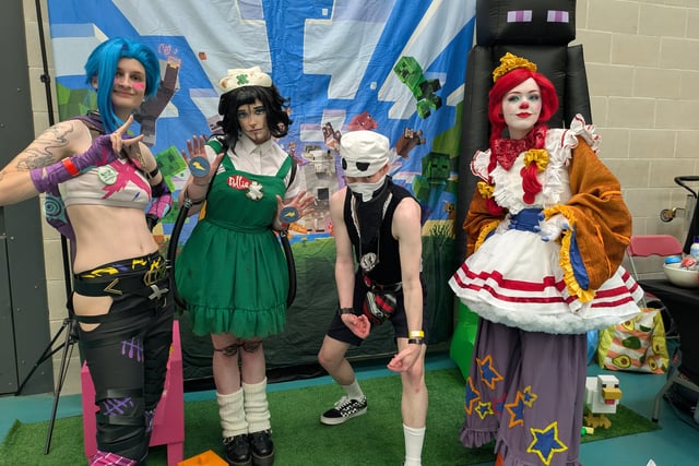 Hundreds of fans attend Comic Con extravaganza