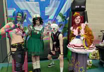 Hundreds of pop culture fans attend Comic Con extravaganza