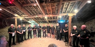 Choir entertains campers to raise funds for good causes