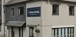 Accountants raise £4,000 for local hospice