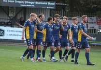 Simmonds' stunner sends Newquay through in FA Cup replay