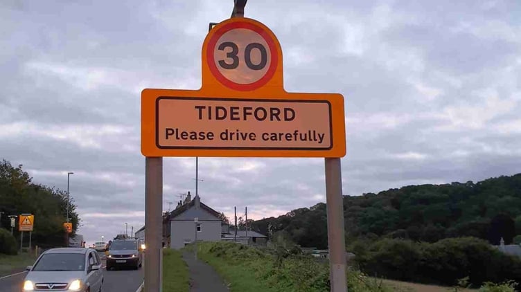New speed limits of 30mph have been set up for motorists travelling through the villages of Tideford and Landrake