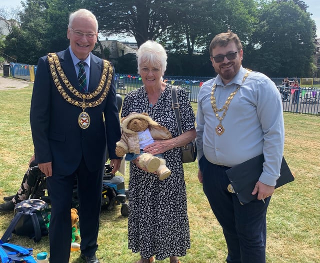 Teddy bears descend on park for special event