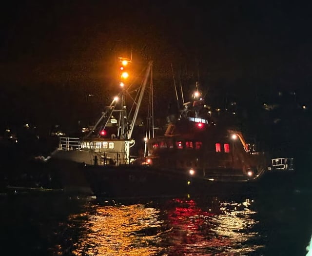 RNLI Penlee tasked to injured fisherman