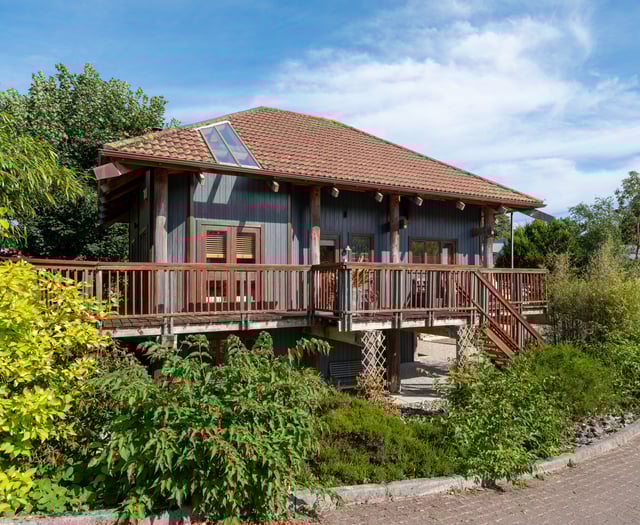 "Rare gem" Japanese Pole House for sale once belonged to Kate Winslet 