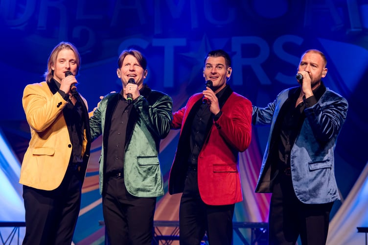 Dreamcoat Stars / Cornwall Gig.