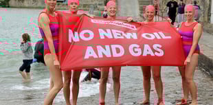 Swimming team call on government to block development