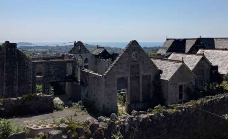 The former Carclaze school pictured after a fire left the building gutted in 2020 (Pic: ALA Architects).