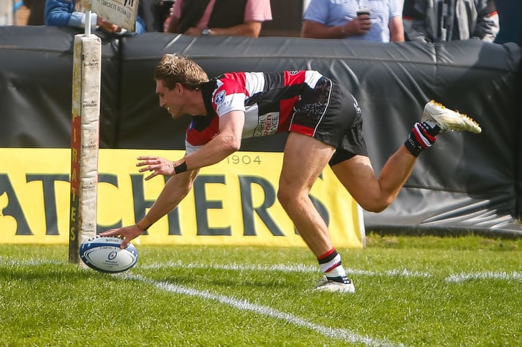 Joey Norways.