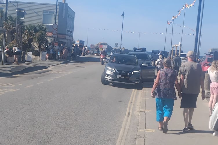 Concerns have been raised about 'ridiculous' and 'dangerous' parking in Perranporth during the busy summer months (Submitted pic)