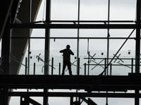 Almost 2,000 people in Cornwall starting apprenticeships – despite number reaching record high in England