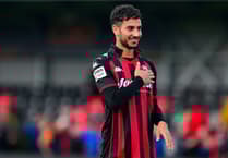 En-Neyah signs new contract with Truro City