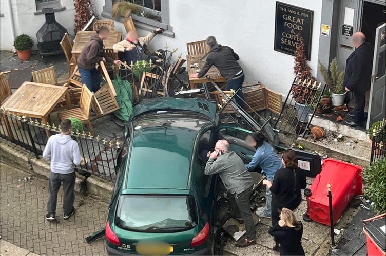 The incident at the Wig & Pen 