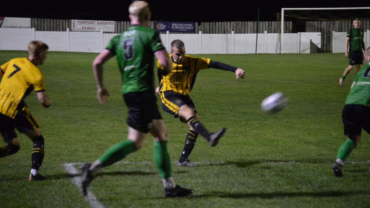 Torpoint Are Pushed All the Way for Eighth Straight Win | Voicenews...