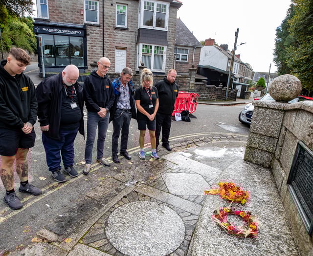 Staff and veterans restore memorial
