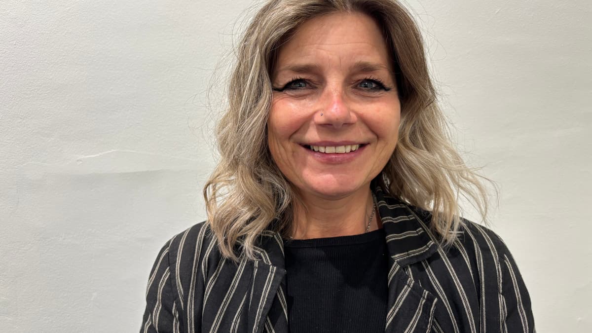 Smartphone Ban in Cornish Schools a Step Nearer | Voicenewspapers.c...