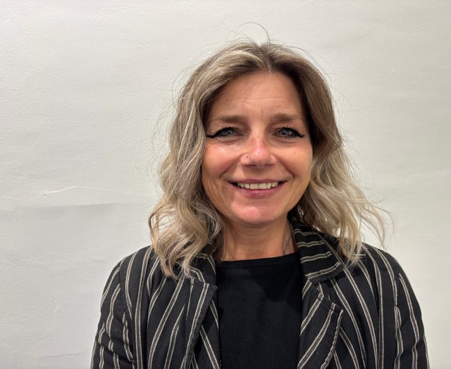 Smartphone ban in Cornish schools a step nearer