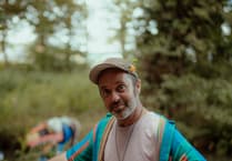 Folk legend Beans on Toast to perform in Penzance