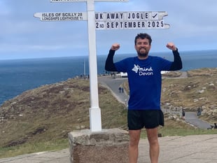 Postman’s epic run raises thousands for mental health charity