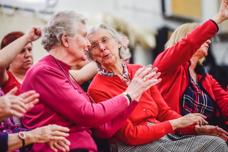 People enjoying a session provided by the Forget-me-not Chorus charity. (Picture: Kirsten McTernan Photography)