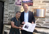 Bus stop chat leads to heartwarming reunion with Hong Kong history