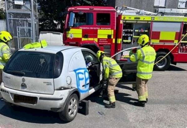Students get dramatic lesson in road safety