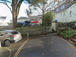 Angry residents object to redevelopment plans 