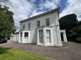 Liskeard property smashes guide price at auction