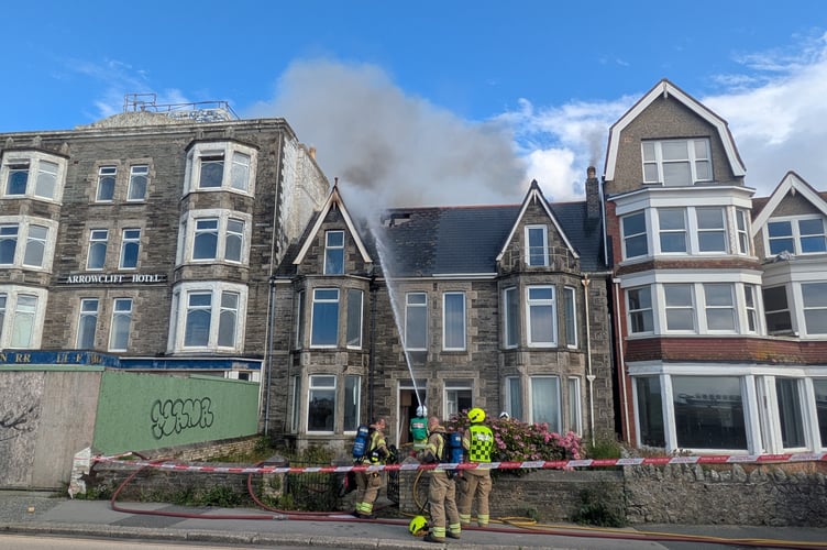The blaze at the property adjacent to the Narrowcliff Hotel in July (Picture: Warren Wilkins)