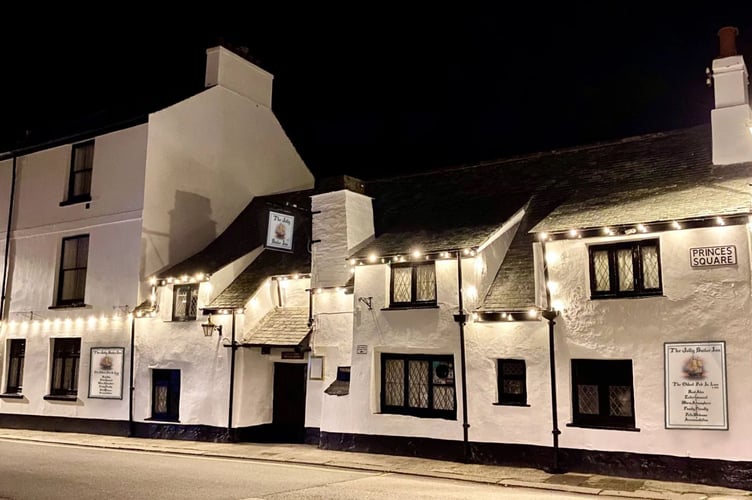 The Jolly Sailor Inn in Looe is set to host two nights of paranormal investigation 