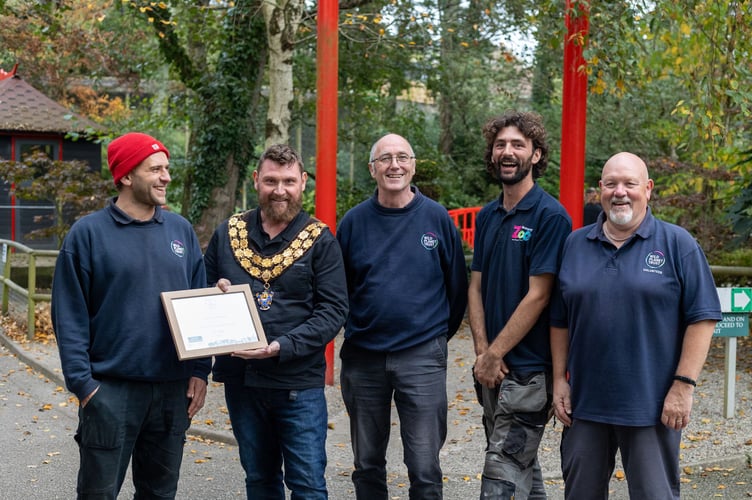 Newquay Zoo staff with the gold award alongside mayor Drew Creek (Picture: Farah-Adaci)