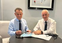 Reform reacts to leader resignation with emergency election