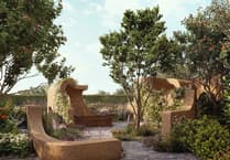 Cornish designer shines spotlight on gynaecological cancer at Chelsea Flower Show