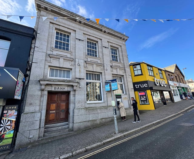 Former bar in the heart of Newquay sells prior to auction