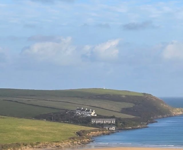 Coastguard rescues injured walker