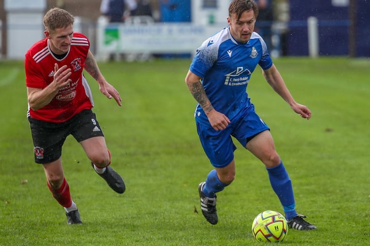 Sean Thomson and Kieran Prescott.