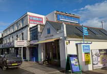 Plans submitted to convert former restaurant into flats