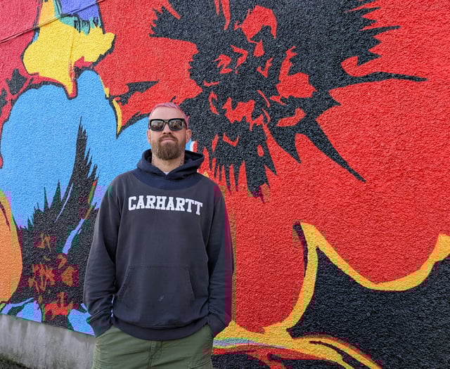 Artist creates mural for artwork trail