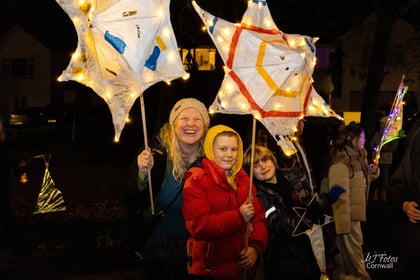 Newquay’s lantern parade (Picture: MJFotos)